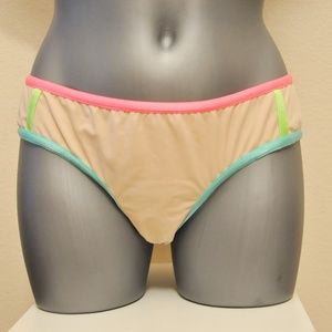 NWT VICTORIAS SECRET BOTTOM BIKINI SWIMMING SUIT S